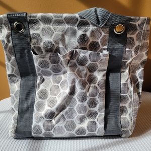 31 Small Utility Tote
